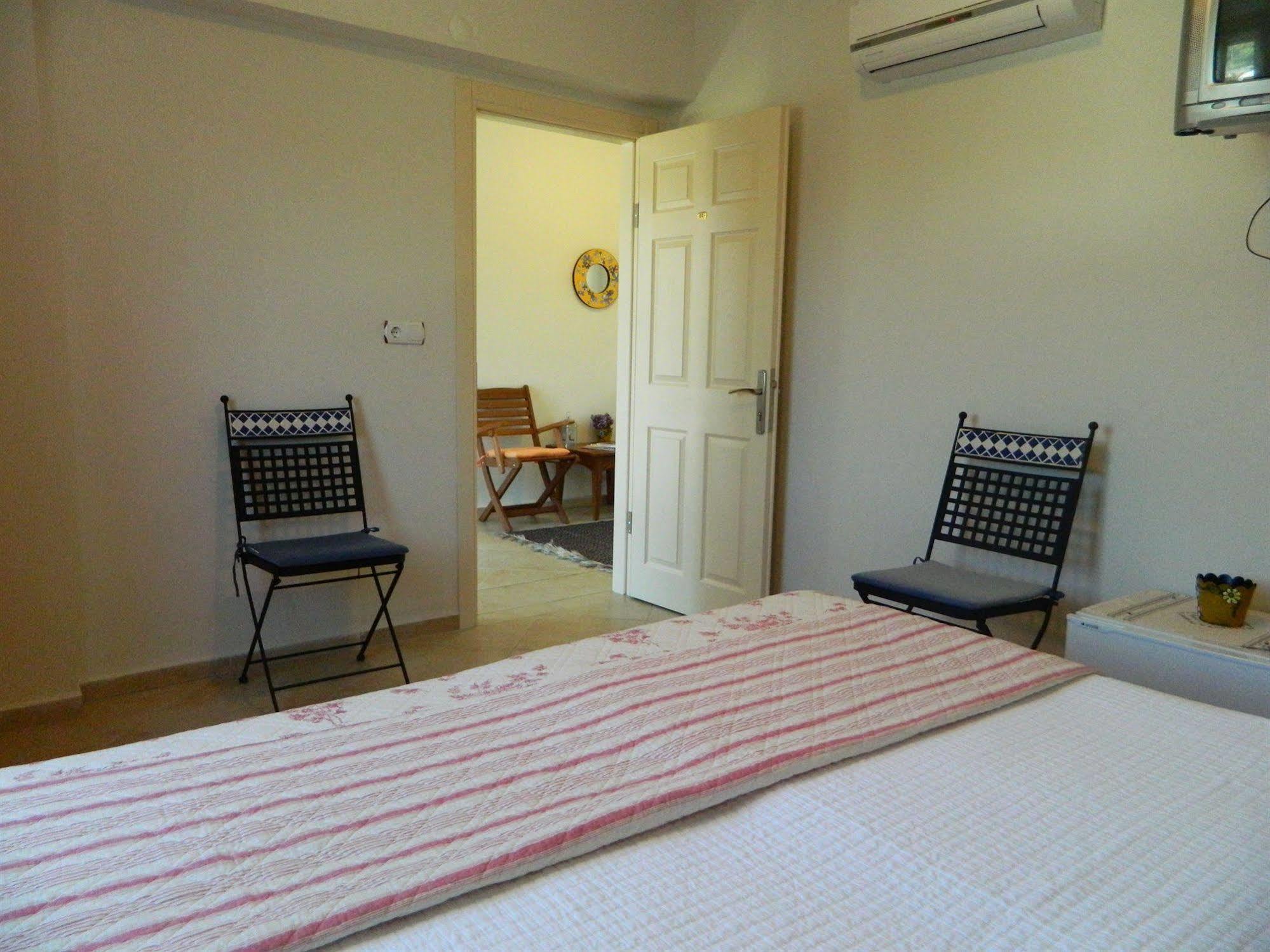 Ege Han Hotel Bozcaada Ngoại thất bức ảnh
